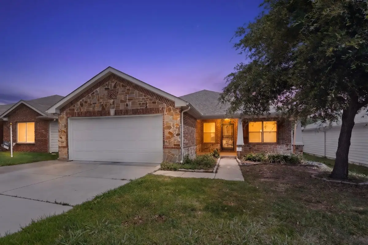 1933 E Dickey Drive, Southwest Dallas, TX 75051 - #1