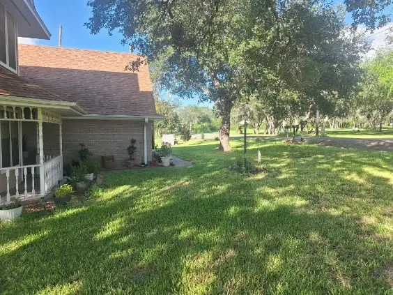 225 Linney Lane, Beeville, TX 78102 - #2