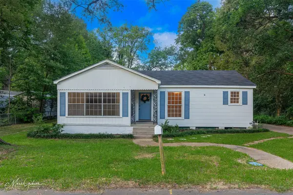 427 Elgin Street, Mooringsport, LA 71060