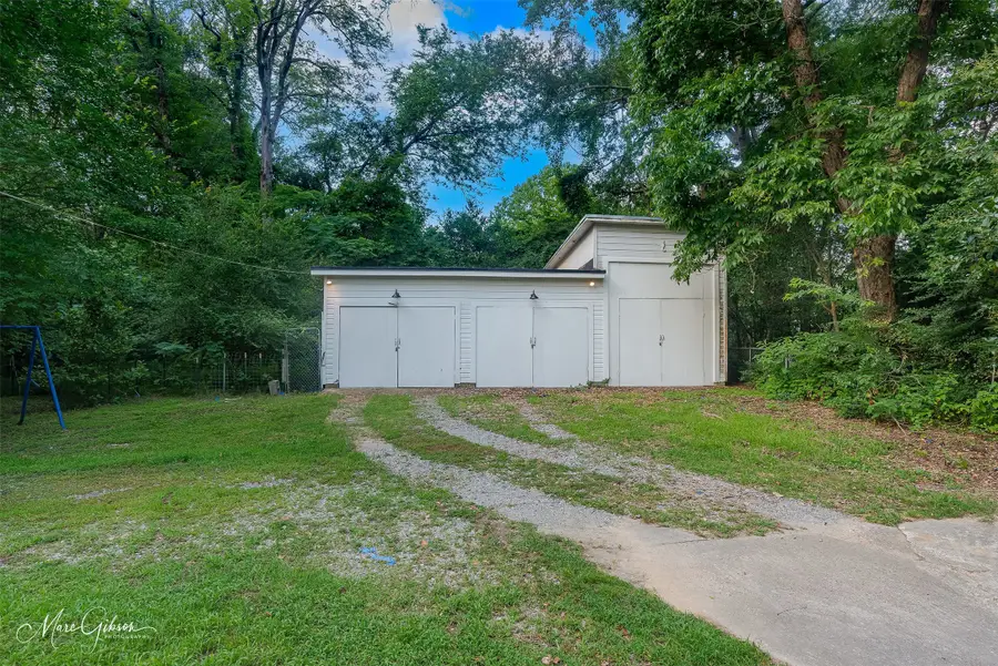 427 Elgin Street, Mooringsport, LA 71060 - #2