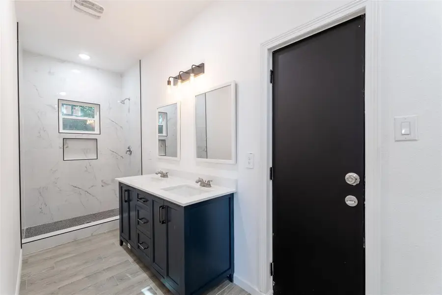 4709 Lee Street, Greenville, TX 75401 - #3