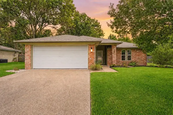 123 Marylee Drive, Hewitt, TX 76643