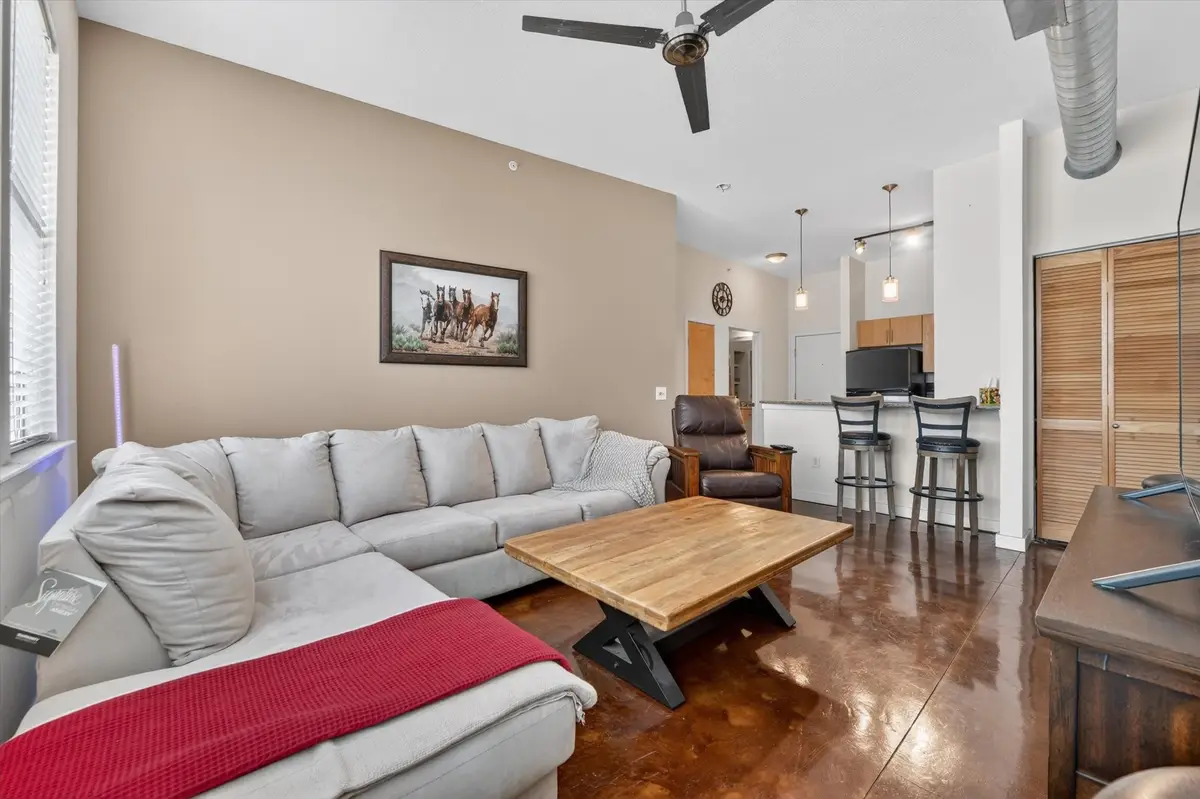 201 W Lancaster Avenue #406, Fort Worth, TX 76102 - #1