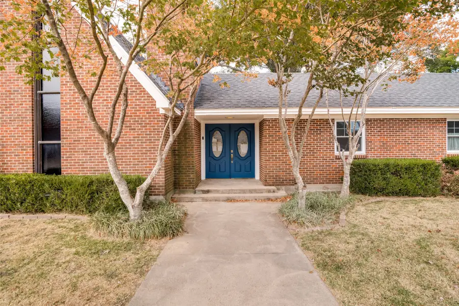 401 N Main Street, Bogata, TX 75417 - #3