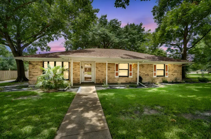1710 Williamsburg Circle, Ennis, TX 75119 - #2