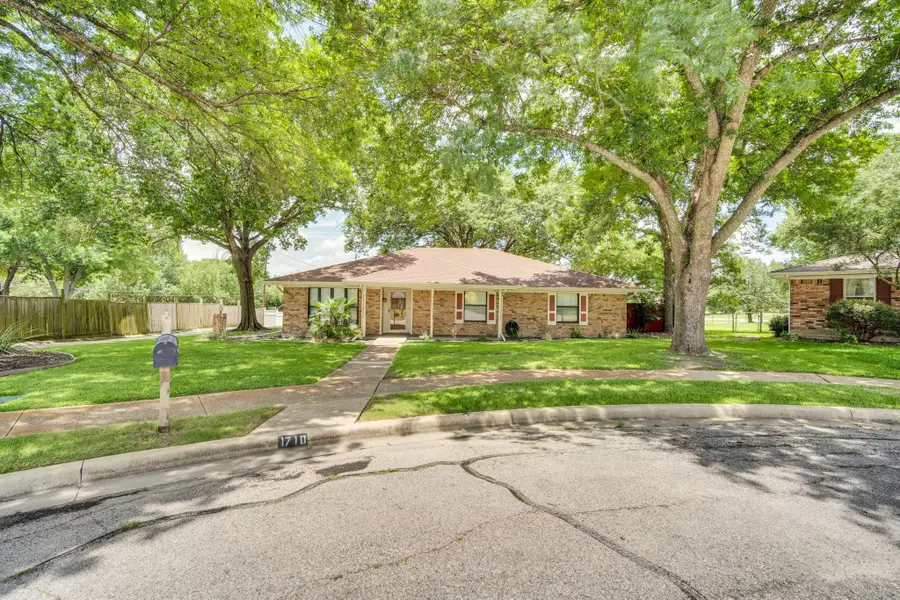 1710 Williamsburg Circle, Ennis, TX 75119 - #3