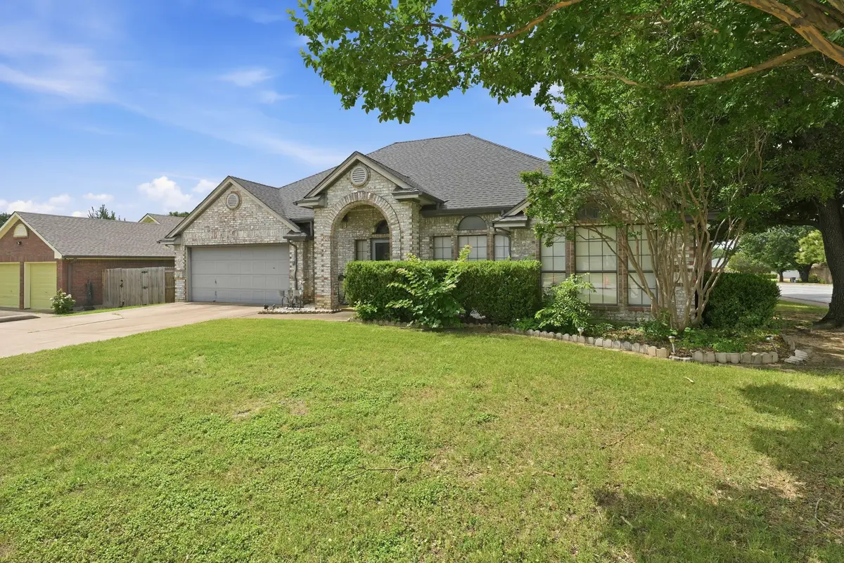 7600 Chapman Drive, North Richland Hills, TX 76182 - #1
