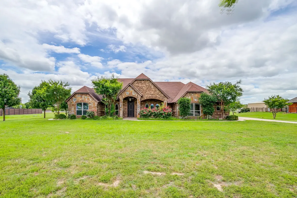 157 Pack Saddle Trail, Weatherford, TX 76088 - #1