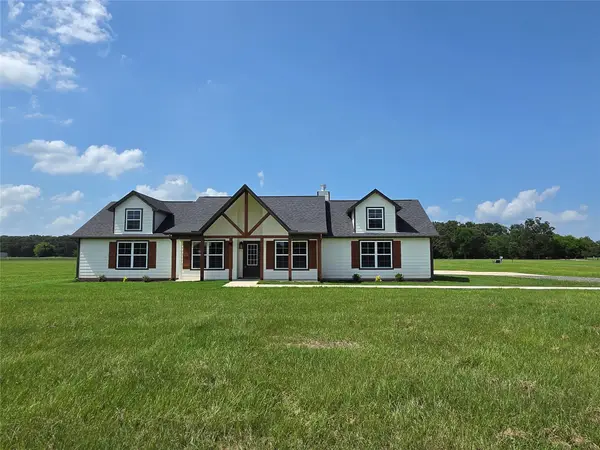 265 Pr 2724, Mt Pleasant, TX 75455