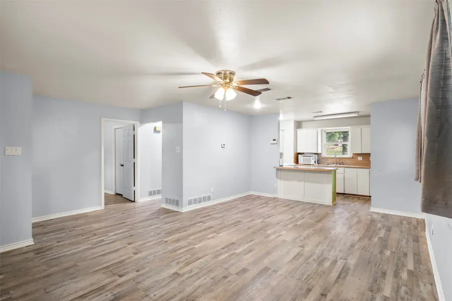 521 Hilltop Drive, Tool, TX 75143 - #2