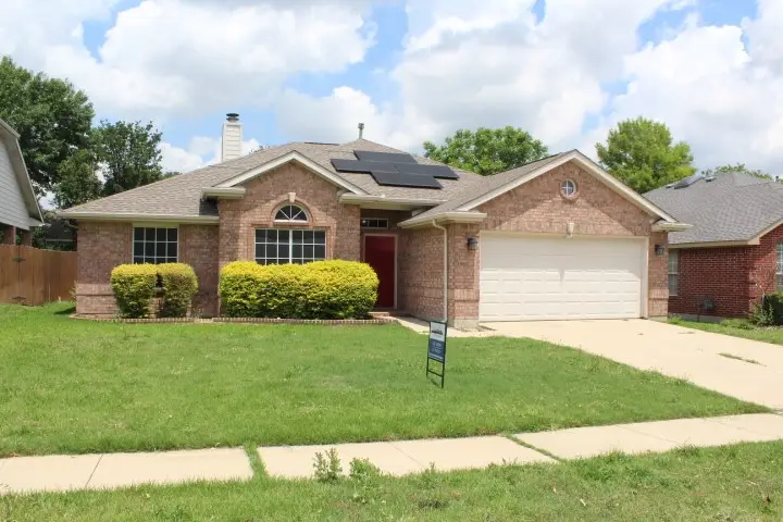 1070 Hillwood Drive, Saginaw, TX 76179 - #1
