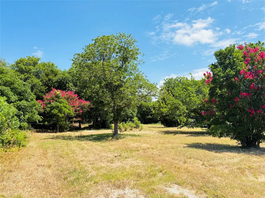 52 Spring Creek Circle, Grand Prairie, TX 75054 - #2