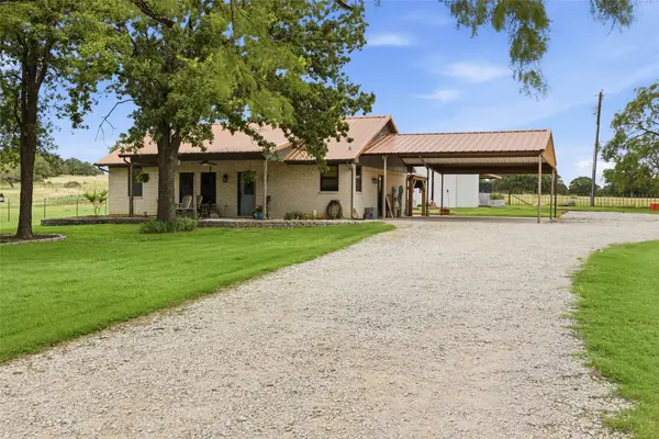 146 Private Road 1525, Bridgeport, TX 76426