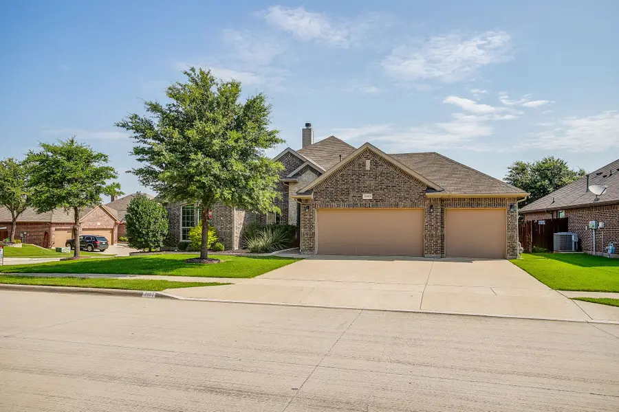 2101 Rosalinda Pass, Fort Worth, TX 76131 - #2