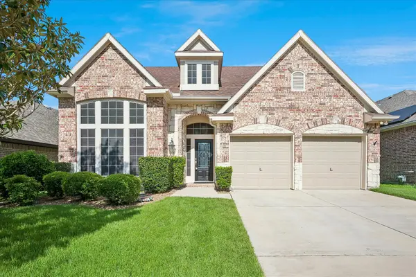 2824 Lacompte Drive, Dallas, TX 75227