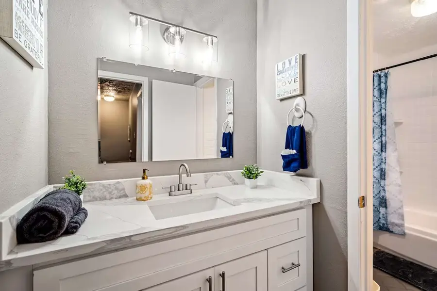 14 W Townhouse Lane #34, Grand Prairie, TX 75052 - #3