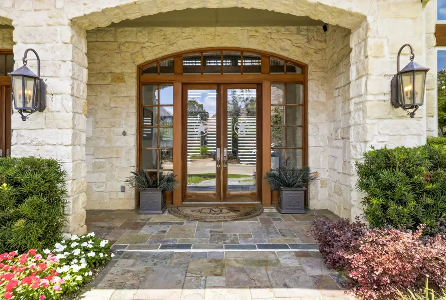 4928 Holly Tree Drive, Dallas, TX 75287 - #2