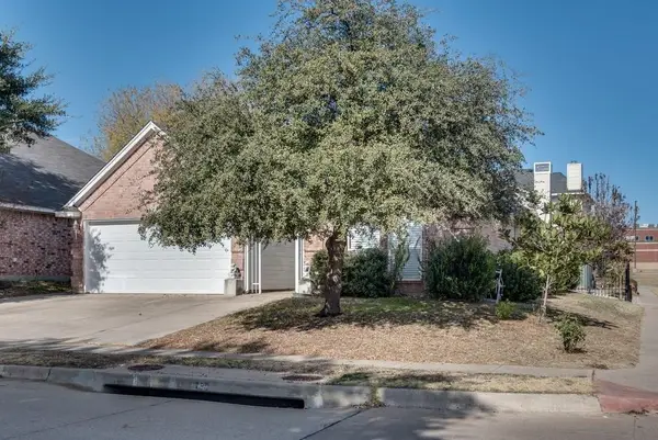 8841 San Joaquin Trail, Fort Worth, TX 76118