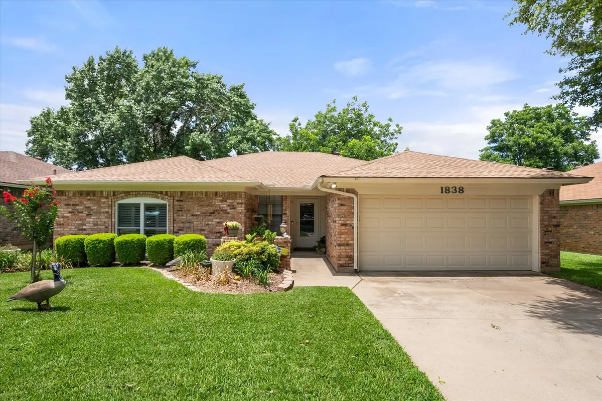 1838 Westcrest Drive, Arlington, TX 76013 - #1