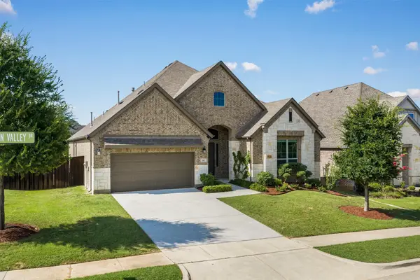 301 Green Valley Drive, McKinney, TX 75071
