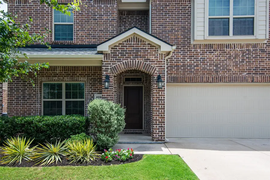 1733 Beasley Street, Van Alstyne, TX 75495 - #2