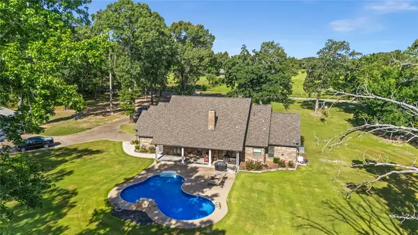 1054 County Road 4116, Quitman, TX 75783