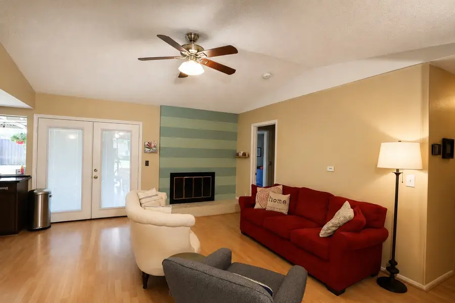 1912 E Spring Valley Road, Richardson, TX 75081 - #3