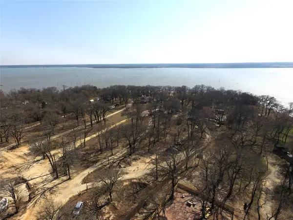 8085 Lakeview Drive, Quinlan, TX 75474