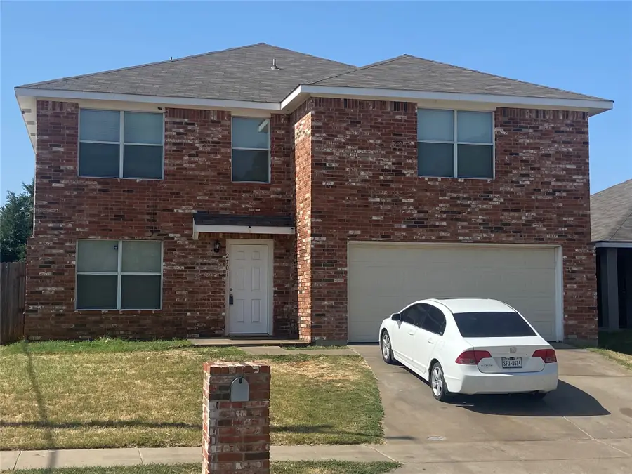 2701 Maegen Circle, Fort Worth, TX 76112 - #2