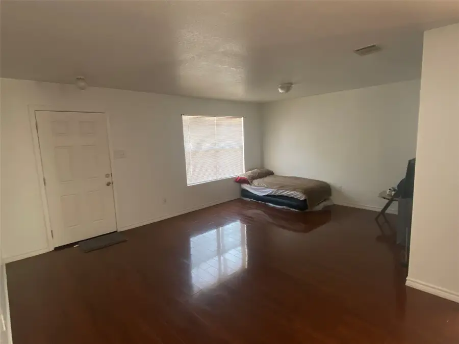 2701 Maegen Circle, Fort Worth, TX 76112 - #3