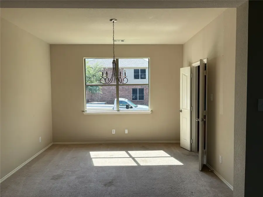 10701 Ambling Trail, Fort Worth, TX 76108 - #2
