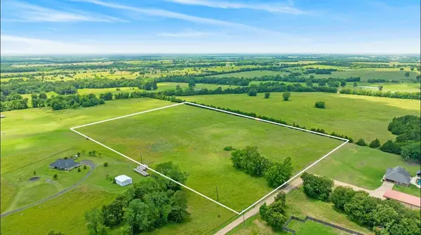 000 Cr 12200, Paris, TX 75460