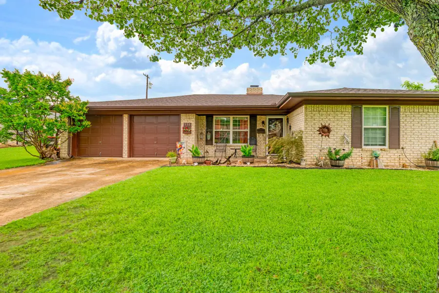 550 21st Street Ne, Paris, TX 75460 - #2