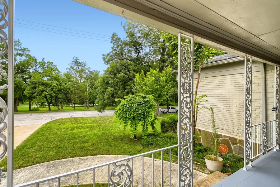 6915 E Grand Avenue, Dallas, TX 75223 - #2