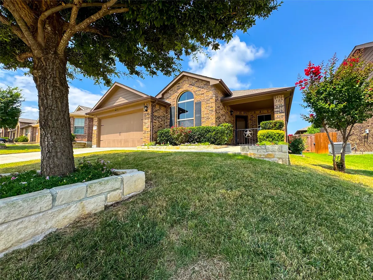 708 Stanmire Lake Trail, Fort Worth, TX 76120 - #1