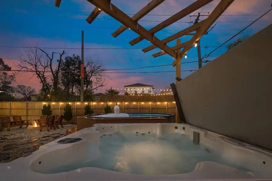 2015 S Ewing Avenue, Dallas, TX 75216 - #3