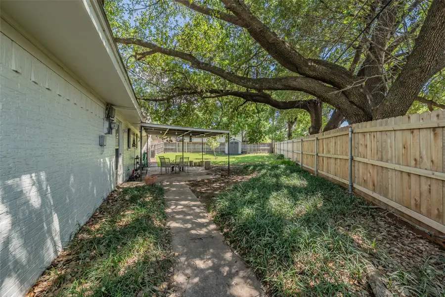 1806 Hilltop Lane, Pantego, TX 76013 - #3