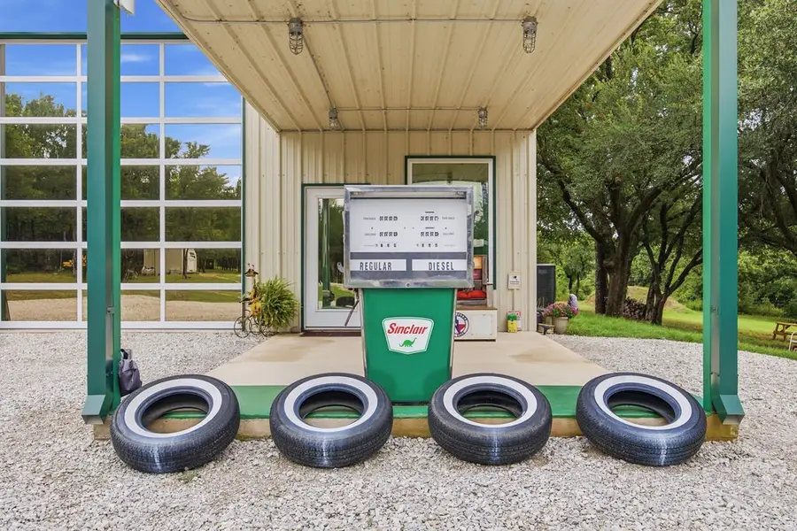 189 County Road 4767, Boyd, TX 76023 - #2