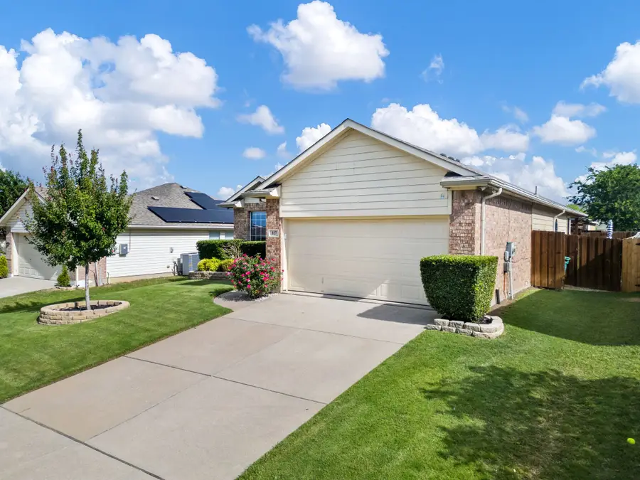 817 Rio Bravo Drive, Fort Worth, TX 76052 - #2