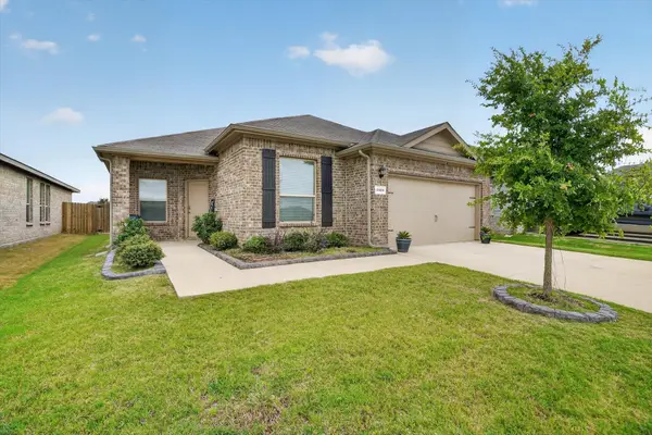 4404 Corktree Lane, Fort Worth, TX 76036