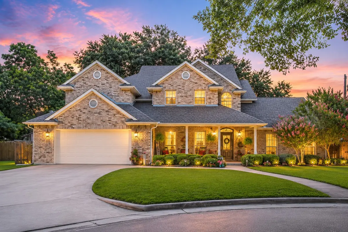 820 Cedar Creek Circle, Bonham, TX 75418 - #1