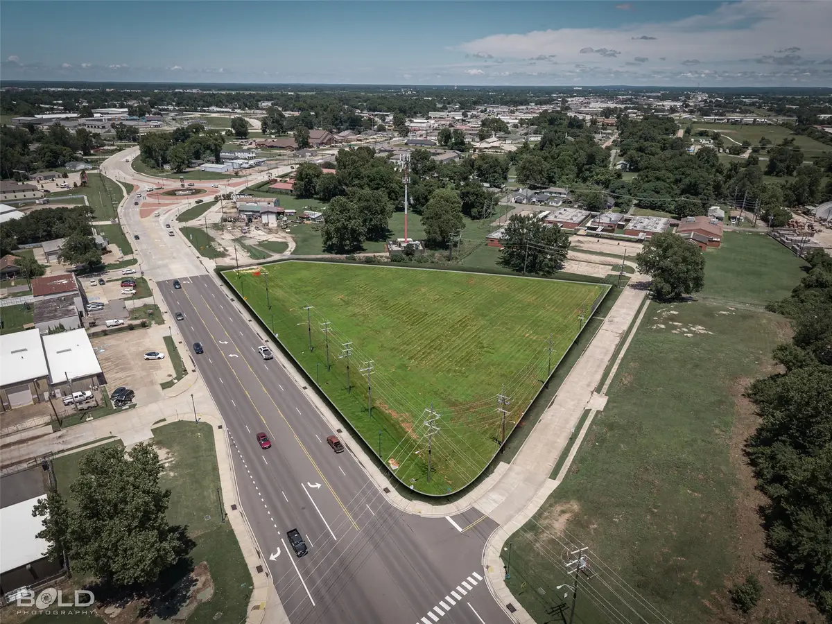 1280 E Texas Street, Bossier City, LA 71111 - #1