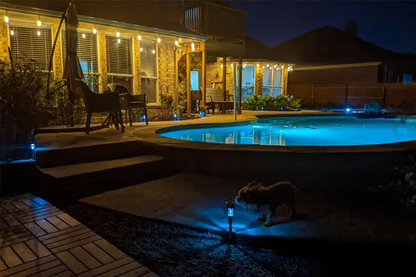 652 Chestnut Lane, Saginaw, TX 76179