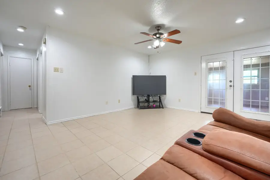 1526 Bitter Creek Drive, Garland, TX 75040 - #3