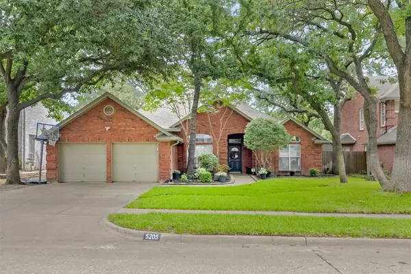 5205 Shadow Glen Drive, Grapevine, TX 76051