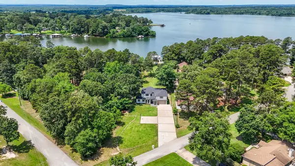 16862 Cardinal Lane, Troup, TX 75789
