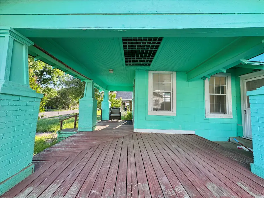 707 W Brooklyn Avenue, Dallas, TX 75208 - #3