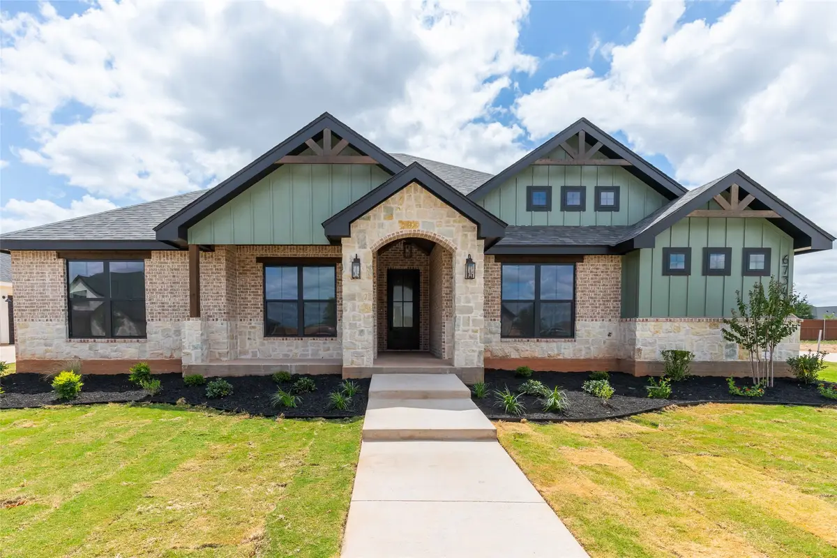 6734 Horse Head Crossing, Abilene, TX 79606 - #1