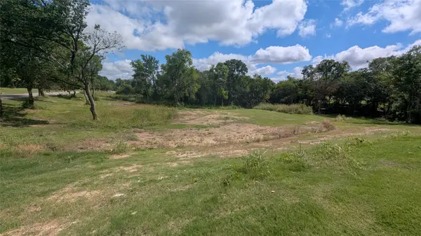 307 Ridgeview Road, Sherman, TX 75092