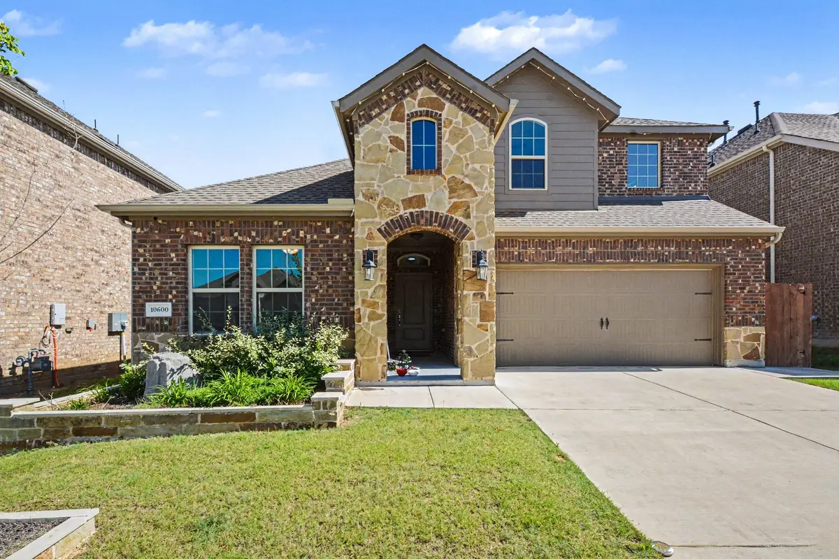10600 Breezeway Drive, Aubrey, TX 76227 - #1